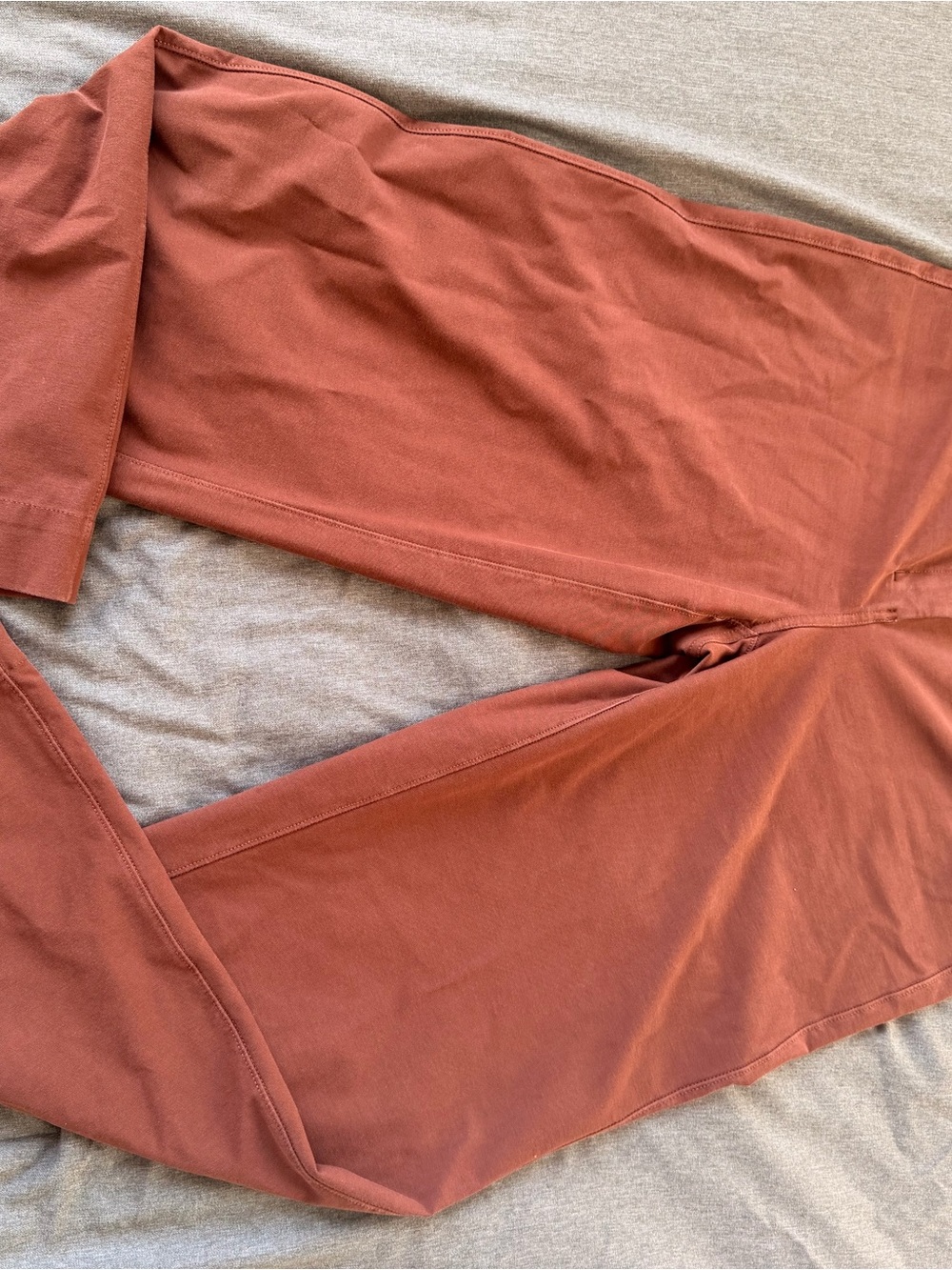 lululemon athletica Men's Rust Jogger Sweatpants